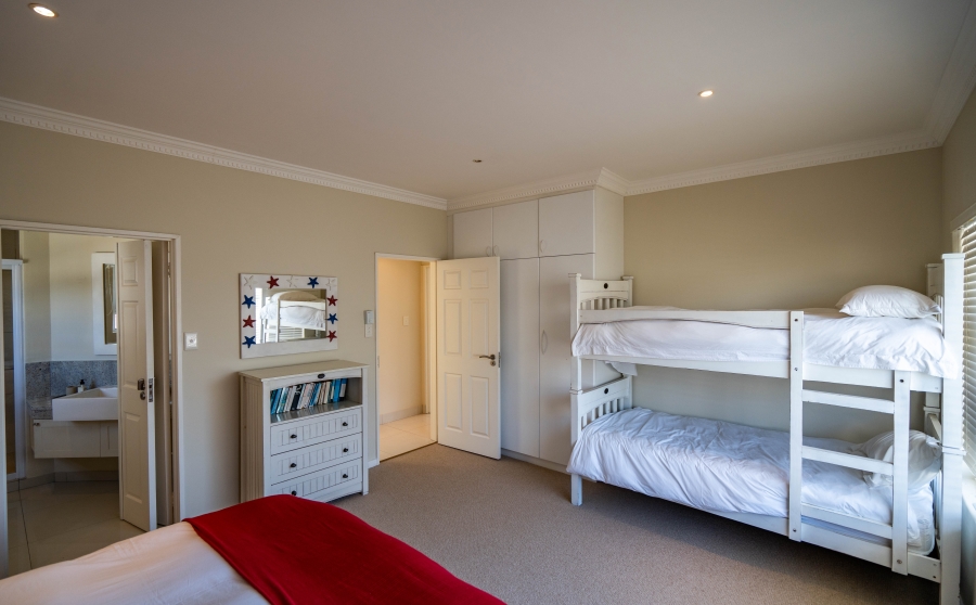 7 Bedroom Property for Sale in Royal Alfred Marina Eastern Cape